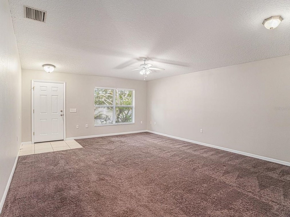 1102 Old Mossy Ct, Plant City FL  33563-6578 exterior