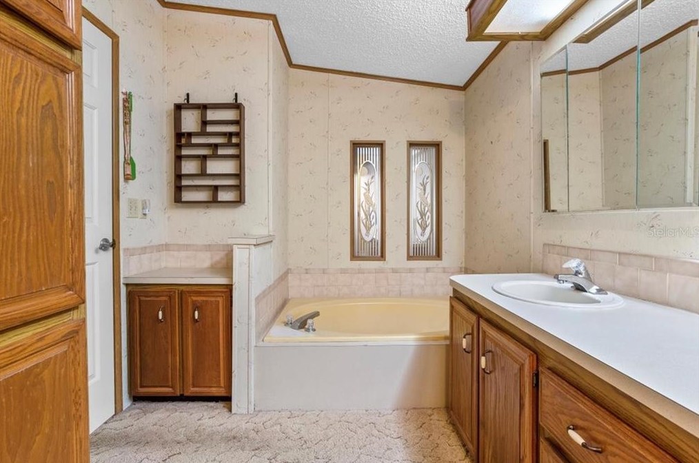 35939 Tanda Cir, Zephyrhills FL exterior