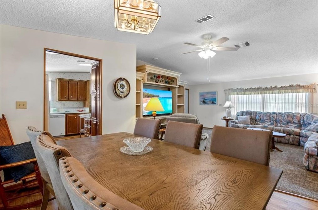 35939 Tanda Cir, Zephyrhills FL exterior