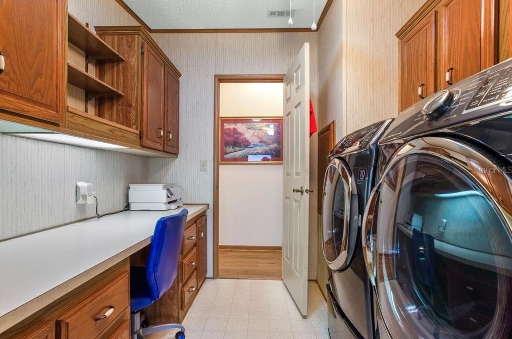 35939 Tanda Cir, Zephyrhills FL exterior