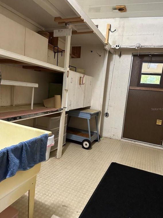 35939 Tanda Cir, Zephyrhills FL exterior