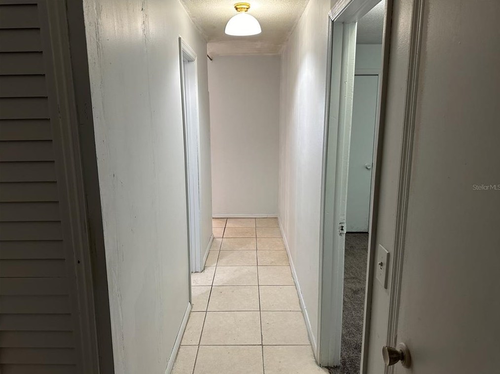 2471 Princess Carol Ct, Orlando FL  32807-8523 exterior