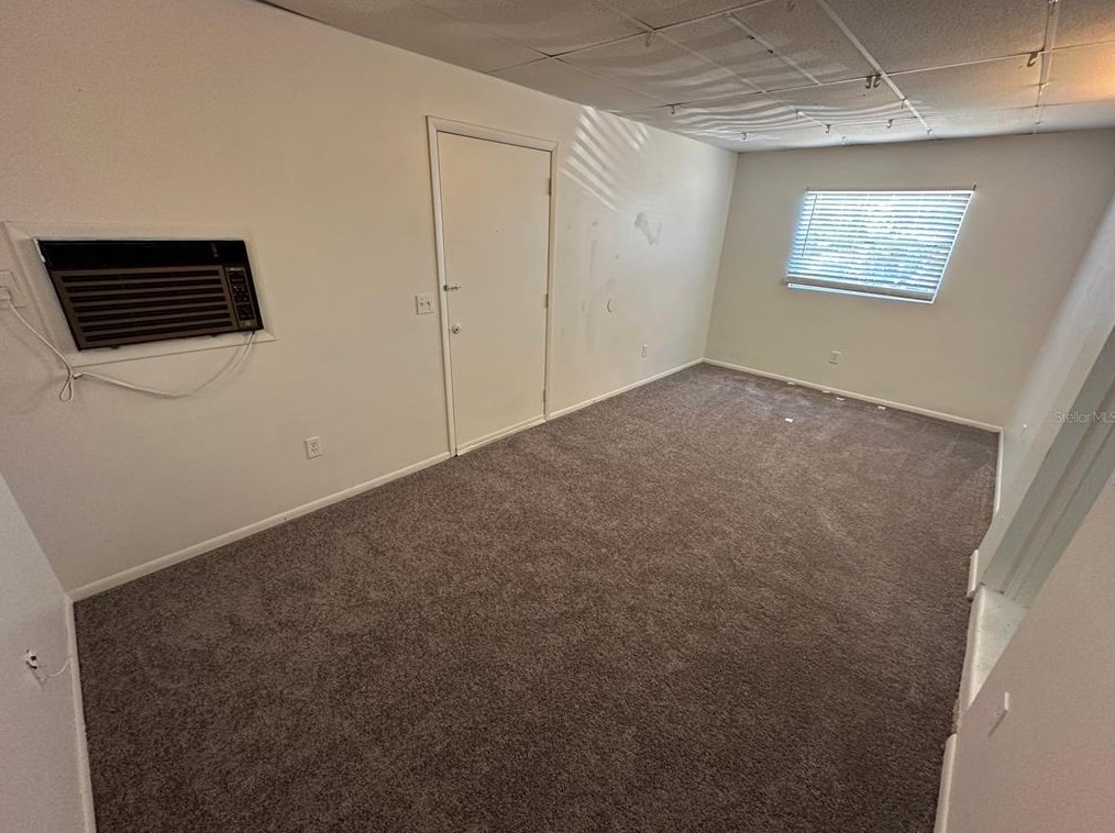 2471 Princess Carol Ct, Orlando FL  32807-8523 exterior