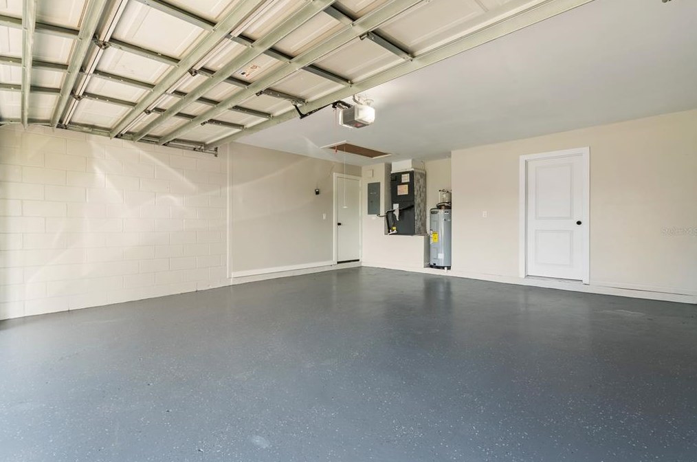 1808 Paradise Dr, Kissimmee FL 34741-2013 exterior