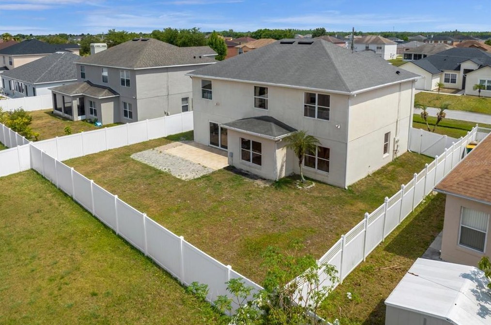 217 Beckenham Dr, Kissimmee FL 34758-4217 exterior