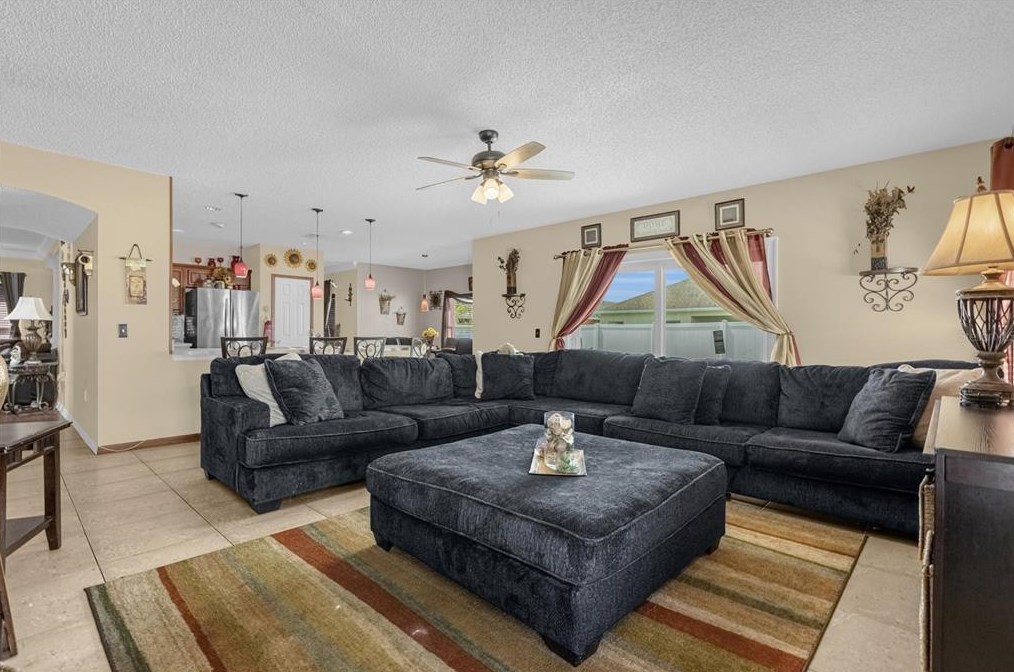 217 Beckenham Dr, Kissimmee FL 34758-4217 exterior