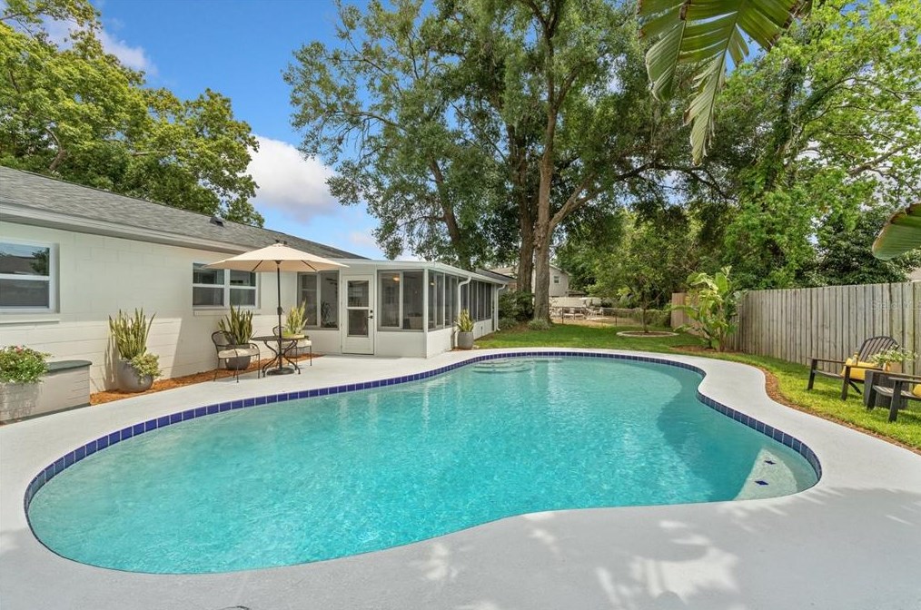 516 Balsawood Ct, Altamonte Springs FL  32714-2304 exterior