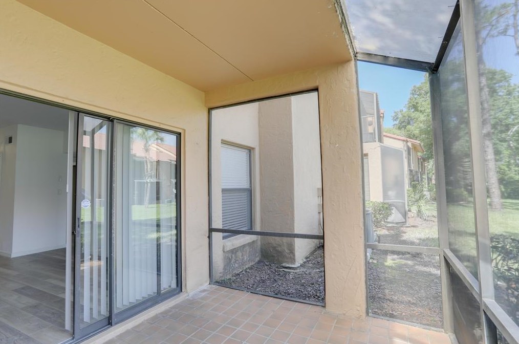 4719 Capri Pl, Orlando FL  32811-7351 exterior