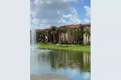 5500 Metrowest Boulevard #304, Orlando, FL 32811 - Photo 39