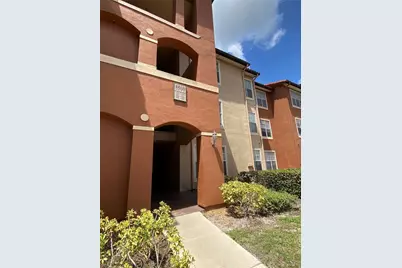 5500 Metrowest Boulevard #304, Orlando, FL 32811 - Photo 1