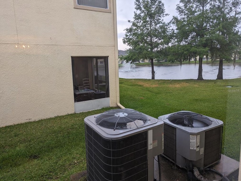 2855 Clb Cortile Cir, Kissimmee FL  34746-5727 exterior