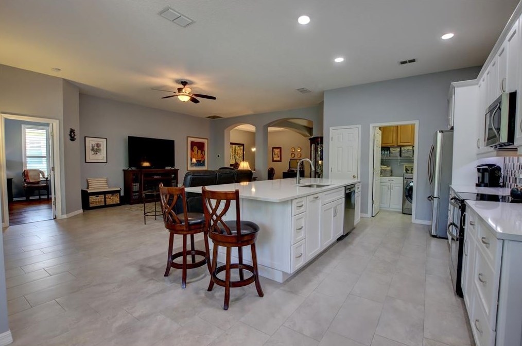 1797 Cherry Ridge Dr, Lake Mary FL  32746-1991 exterior