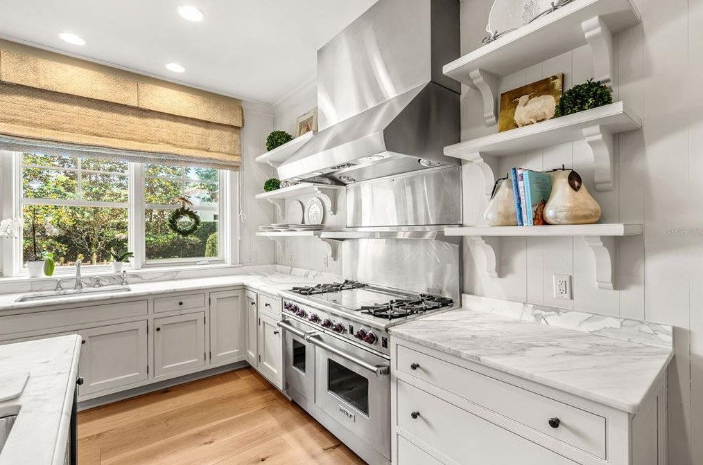 1460 Via Tuscany, Winter Park FL 32789-2654 exterior