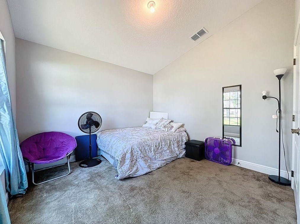 1144 Cambourne Dr, Kissimmee FL exterior