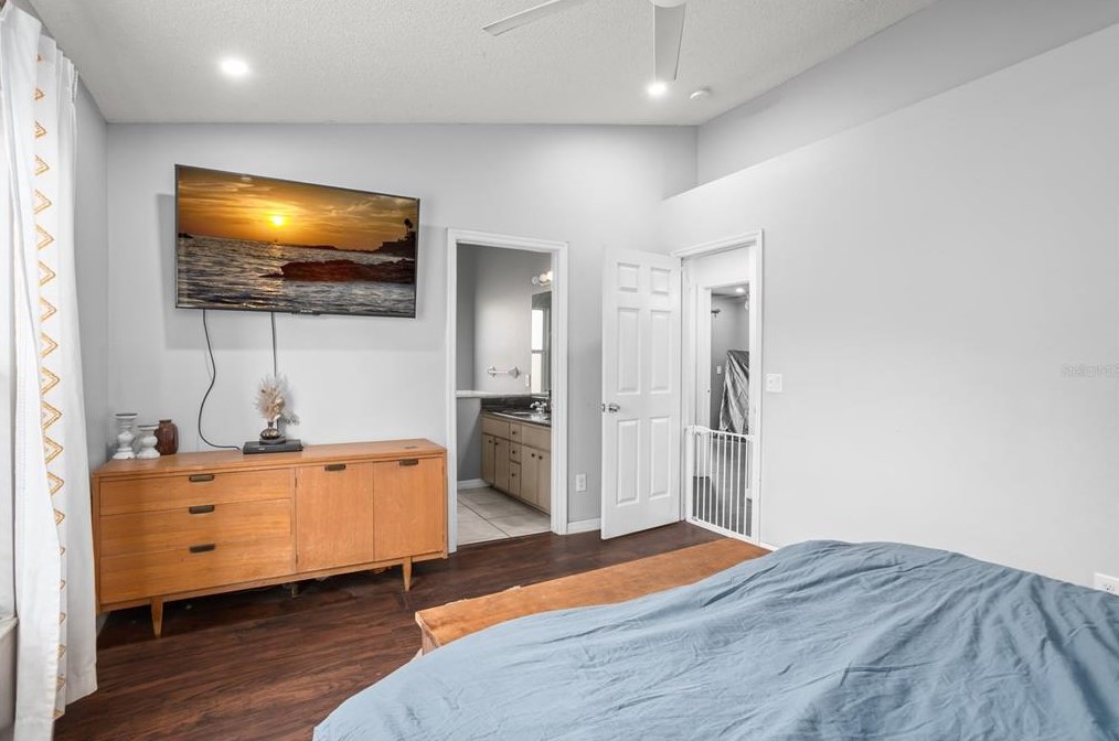 1195 Perch Dr, Saint Cloud FL  34771-9487 exterior