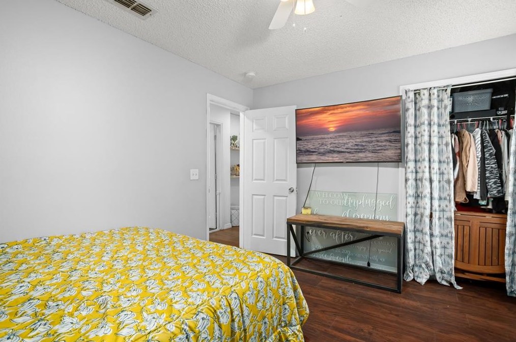 1195 Perch Dr, Saint Cloud FL  34771-9487 exterior