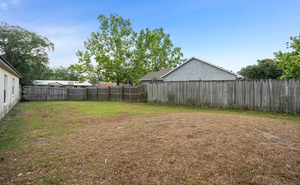 1195 Perch Dr, Saint Cloud FL  34771-9487 exterior