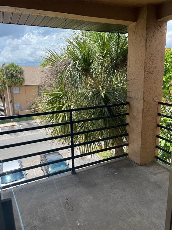 5213 Via Hacienda Cir, Orlando FL  32839-2108 exterior