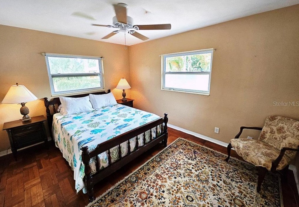 6531 2nd Ave, Saint Petersburg FL  33707-1311 exterior