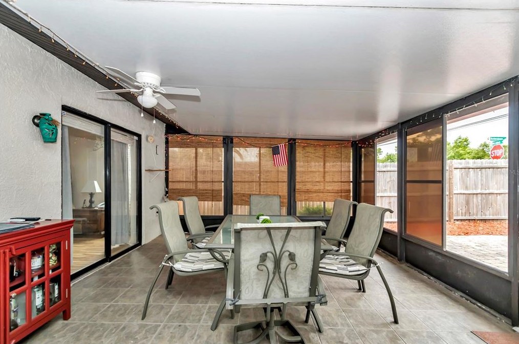 10103 Chesham Dr, Orlando FL  32817-3281 exterior