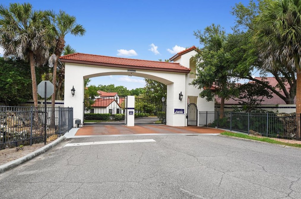 535 Via Fontana Dr, Altamonte Springs FL  32714-6846 exterior