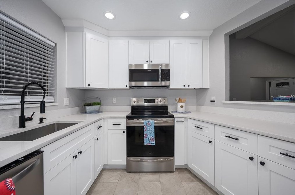 341 Pinesong Dr, Casselberry FL  32707-5119 exterior