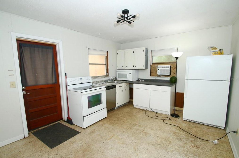 261 Short St, Lake Mary FL  32746-3537 exterior