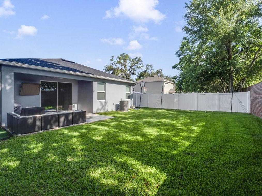 1011 2 Pl, Longwood FL  32750-3029 exterior