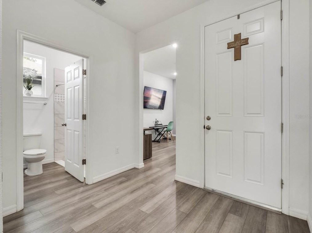 1011 2 Pl, Longwood FL  32750-3029 exterior
