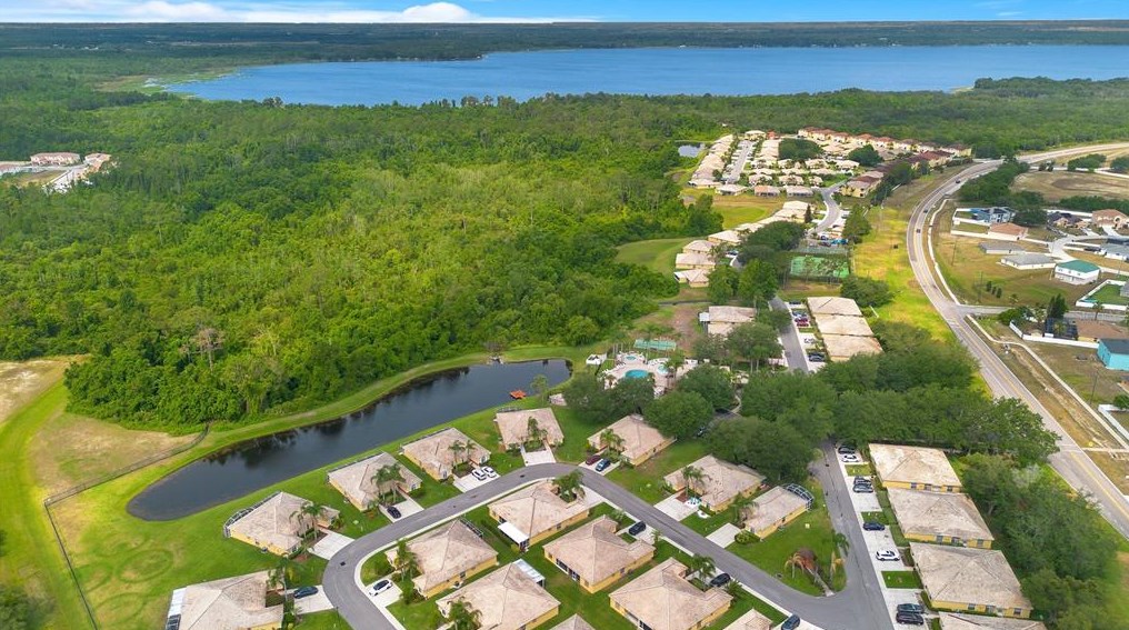 2212 Mystic Ring Loop, Kissimmee FL  34759-5398 exterior