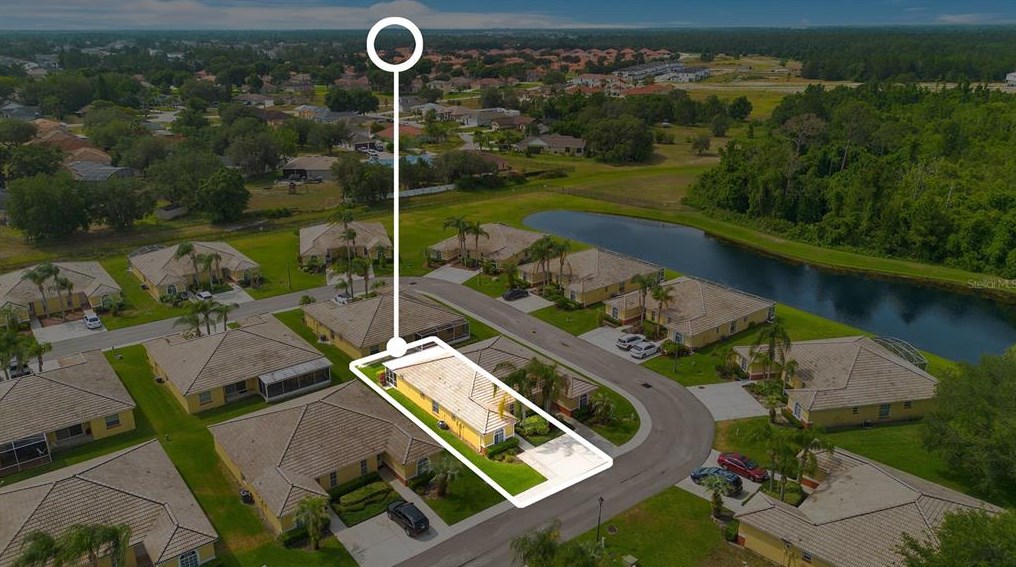 2212 Mystic Ring Loop, Kissimmee FL  34759-5398 exterior