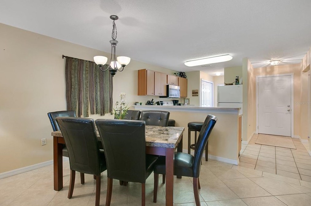 2212 Mystic Ring Loop, Kissimmee FL  34759-5398 exterior