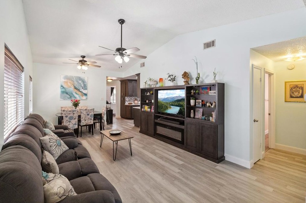 660 Macduff Ln, Casselberry FL  32708-5396 exterior