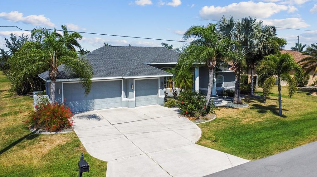 7392 Satsuma Dr, Punta Gorda FL 33955-1131 exterior