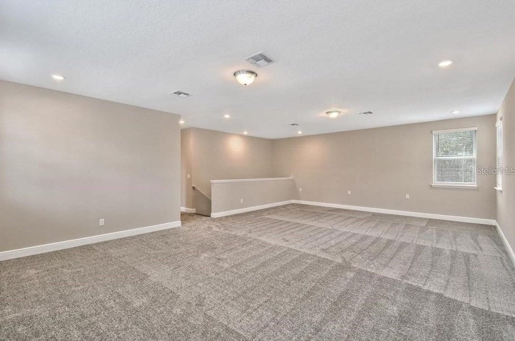 320 Birkdale Dr, Daytona Beach FL  32124-2054 exterior