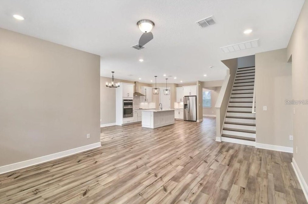 320 Birkdale Dr, Daytona Beach FL  32124-2054 exterior