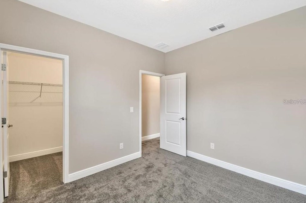 320 Birkdale Dr, Daytona Beach FL  32124-2054 exterior