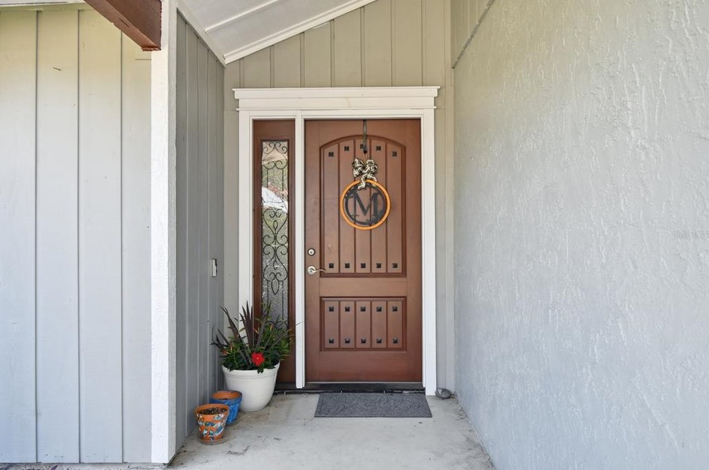 2032 Houndslake Dr, Winter Park FL  32792-6034 exterior