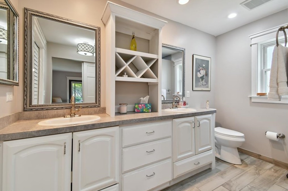 2032 Houndslake Dr, Winter Park FL  32792-6034 exterior