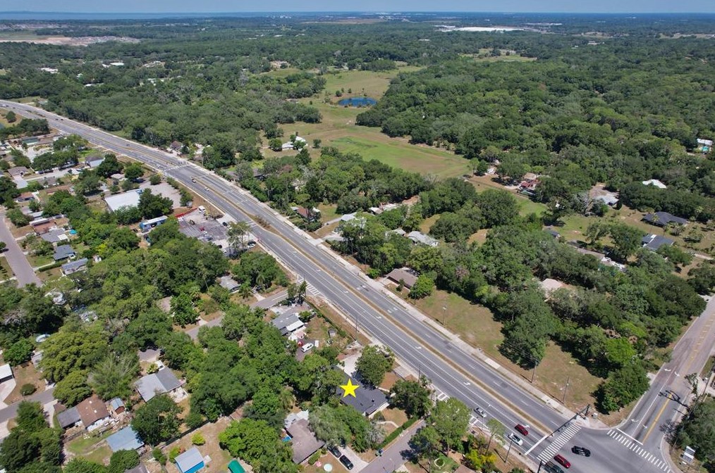 5638 Lunsford Dr, Orlando FL  32818-1224 exterior