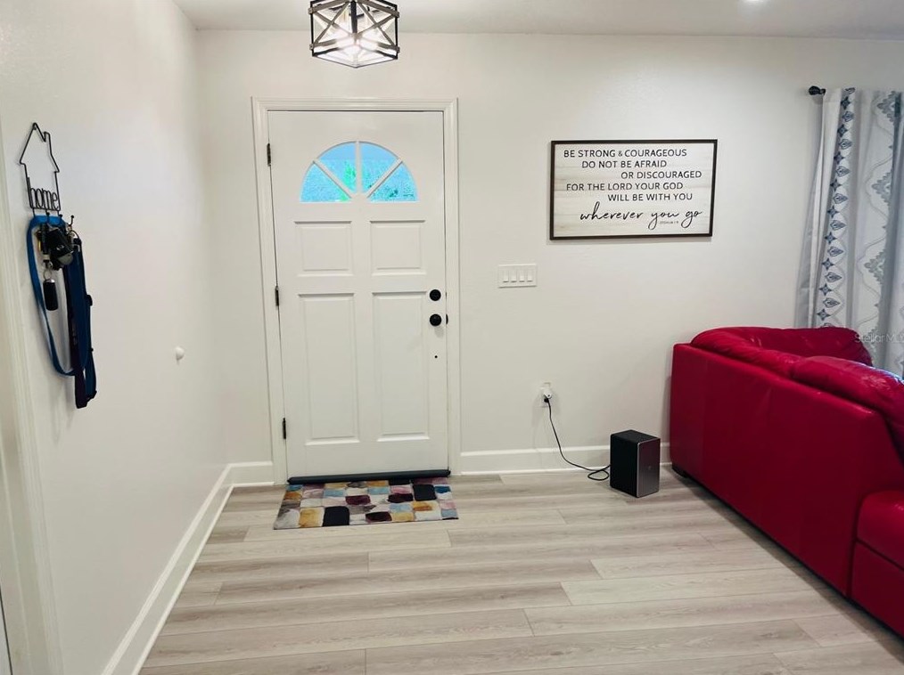 1301 Park Dr, Casselberry FL  32707-3507 exterior