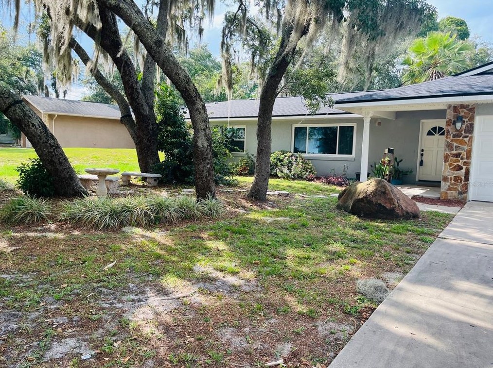 1301 Park Dr, Casselberry FL  32707-3507 exterior