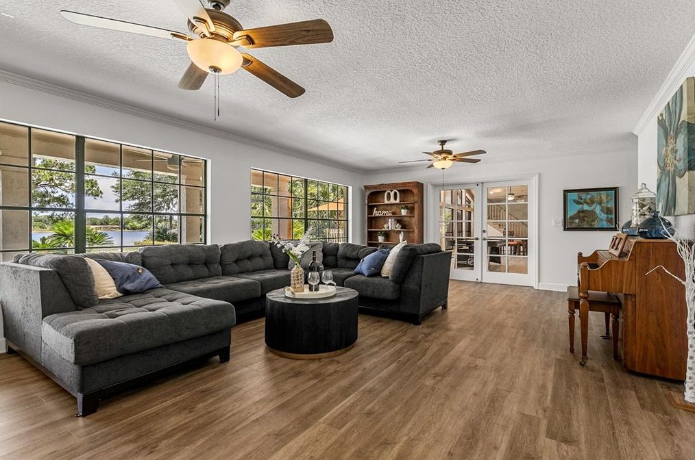 15 Stone Gate, Longwood FL  32779-3025 exterior