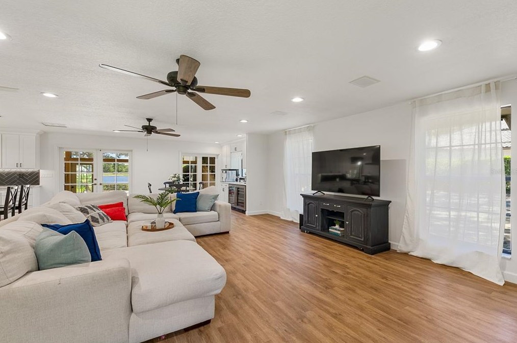 15 Stone Gate, Longwood FL  32779-3025 exterior