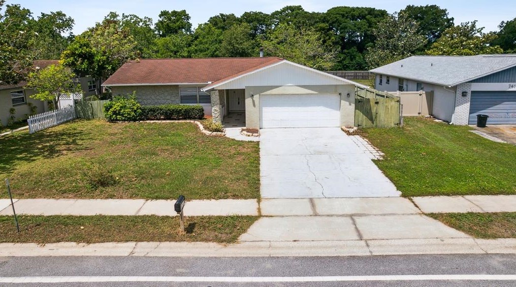 7410 Betty St, Winter Park FL  32792-7557 exterior