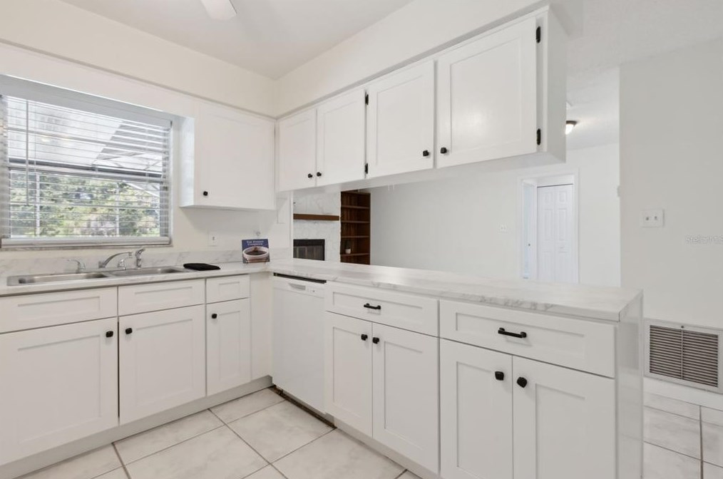 7410 Betty St, Winter Park FL  32792-7557 exterior