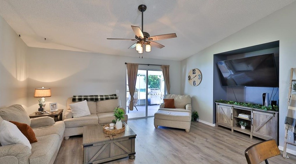 358 Mariners Gate Dr, Edgewater, FL 32141