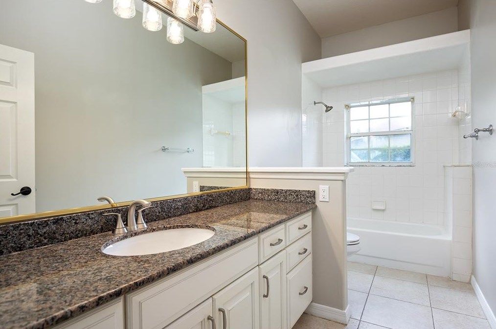 290 Leslie Ln, Lake Mary FL 32746-3845 exterior