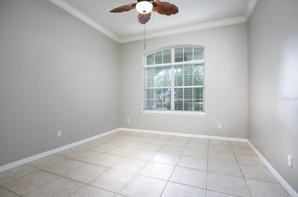 290 Leslie Ln, Lake Mary FL 32746-3845 exterior