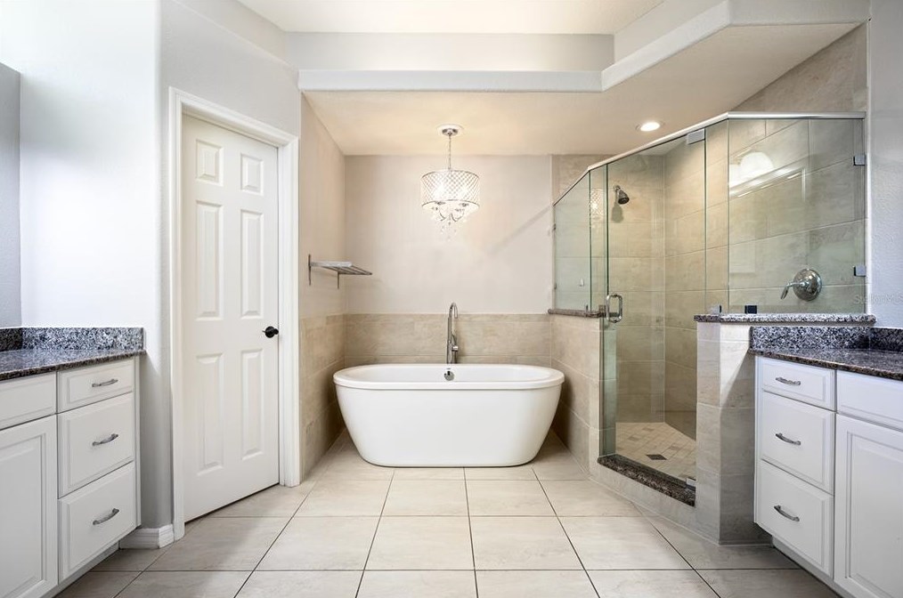 290 Leslie Ln, Lake Mary FL 32746-3845 exterior